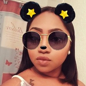 Meet your Posher, Nikaya